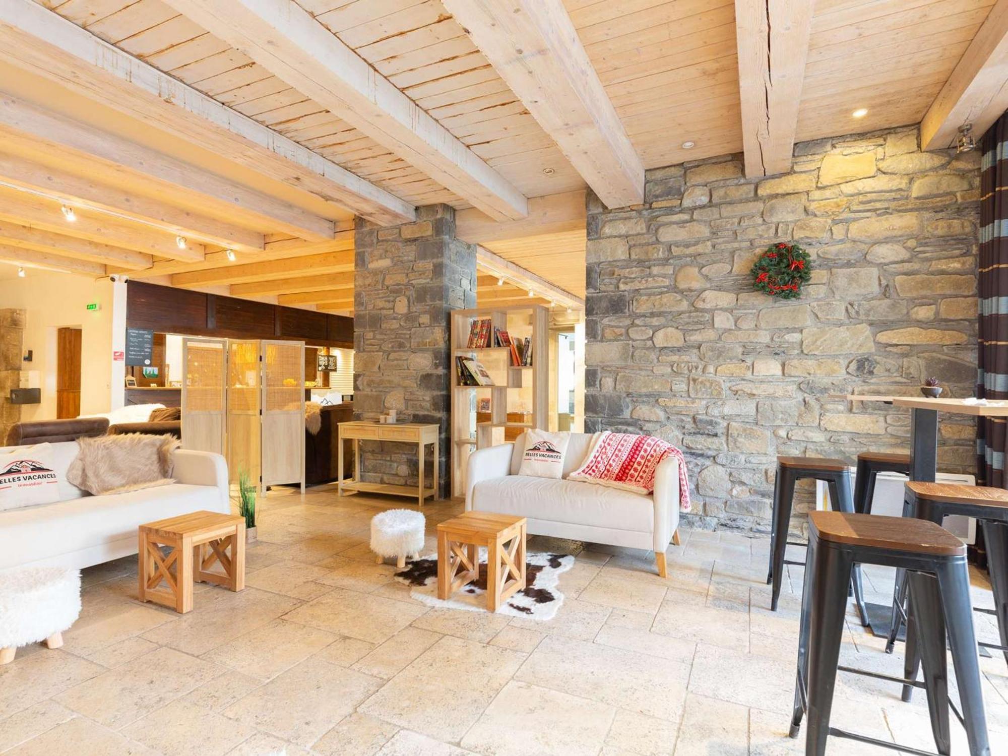 Appartement 10 Pers Avec Piscine, Sauna Et Parking En Centre-Ville De Saint-Lary-Soulan - Fr-1-296-394 Екстериор снимка